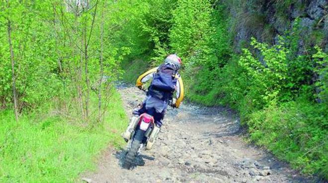 discarica motocross gorla