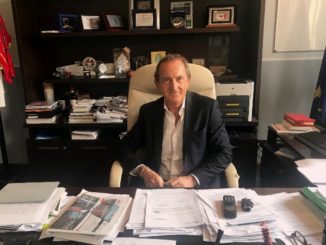 sindaco busto ughi