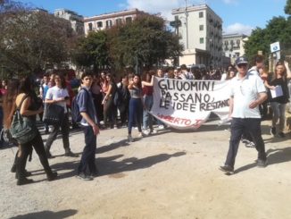 busto studenti tosi