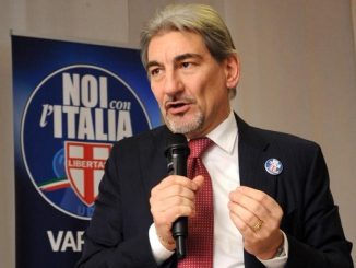 cattaneo regione assessore