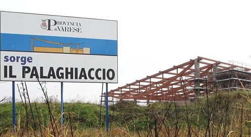 palaghiaccio antonelli busto