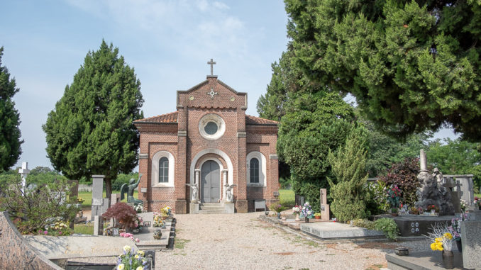 busto erbacce cimitero