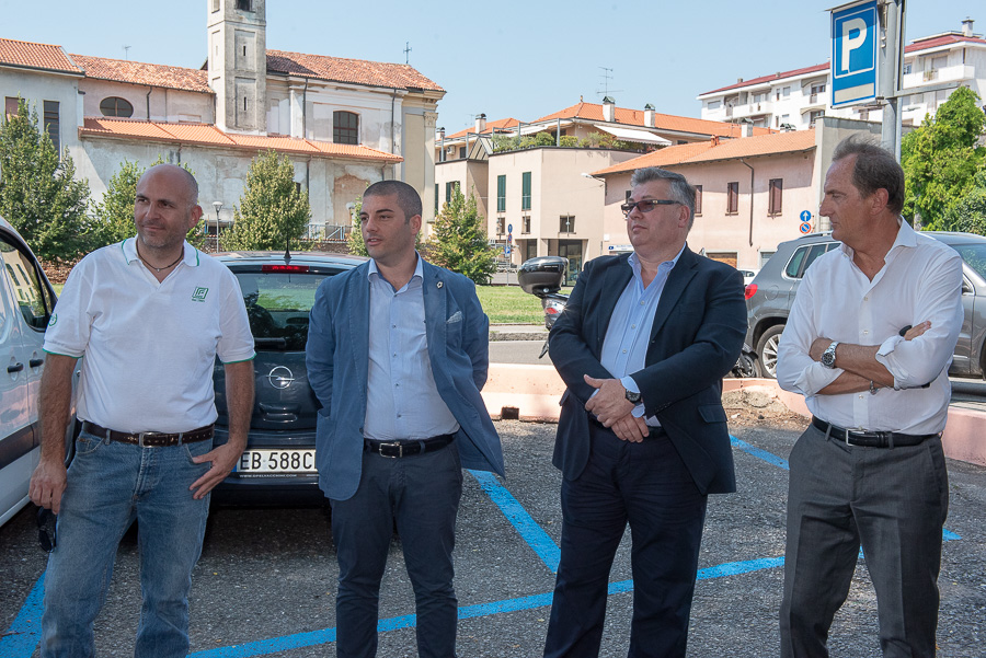 parcheggio auto pendolari