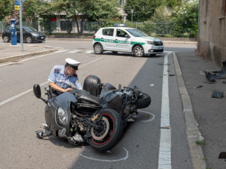 busto neopatentata scooterista