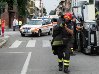 busto scontro incrocio