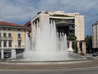 fontana piazza gallarate