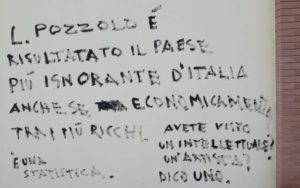 scritte offese lonate
