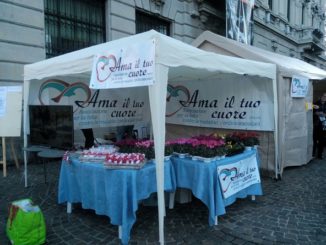 ama tuo cuore