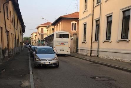 bus contromano rogora