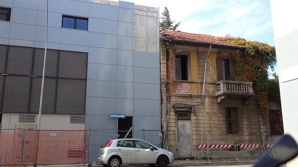 busto coop lettera