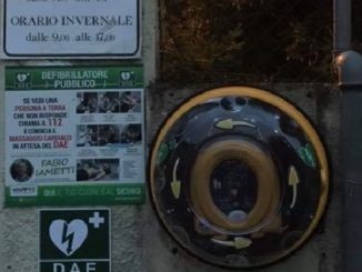 defibrillatore donazione samarate