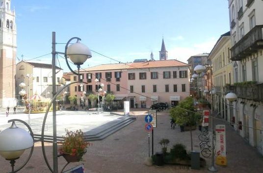 busto centro negozi