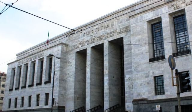 busto carabinieri infedeli