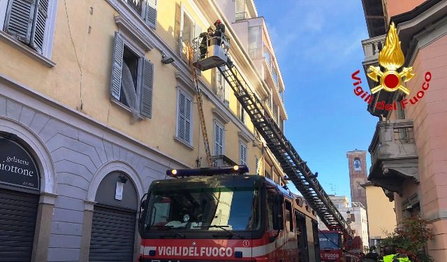 Incendio centro gallarate