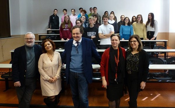 cinema studenti busto