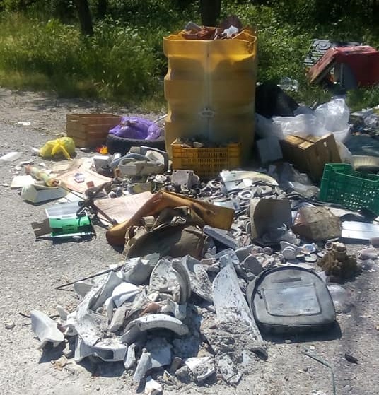 rifiuti gallarate pd via lazzaretto