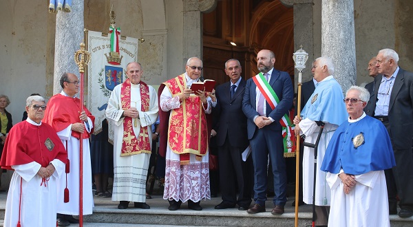 Monsignor Sessa Lazzaretto Somma