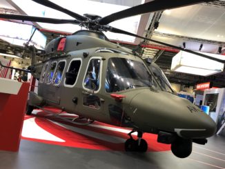 leonardo elicottero londra militare