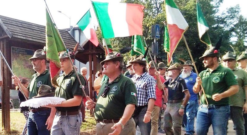 De march alpini somma