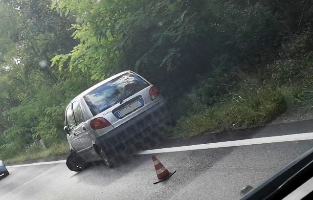 ribaltamento via giusti somma