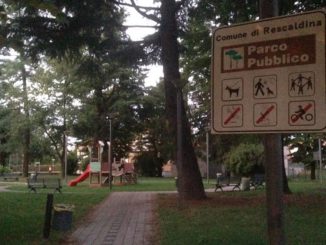 rescaldina giardini pubblici lampioni