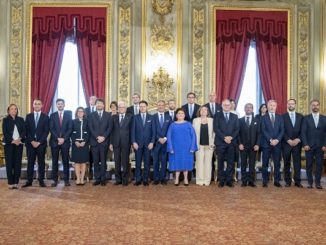 laurenzano sfida politica governo