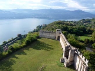 angera sentiero erbe aromatiche