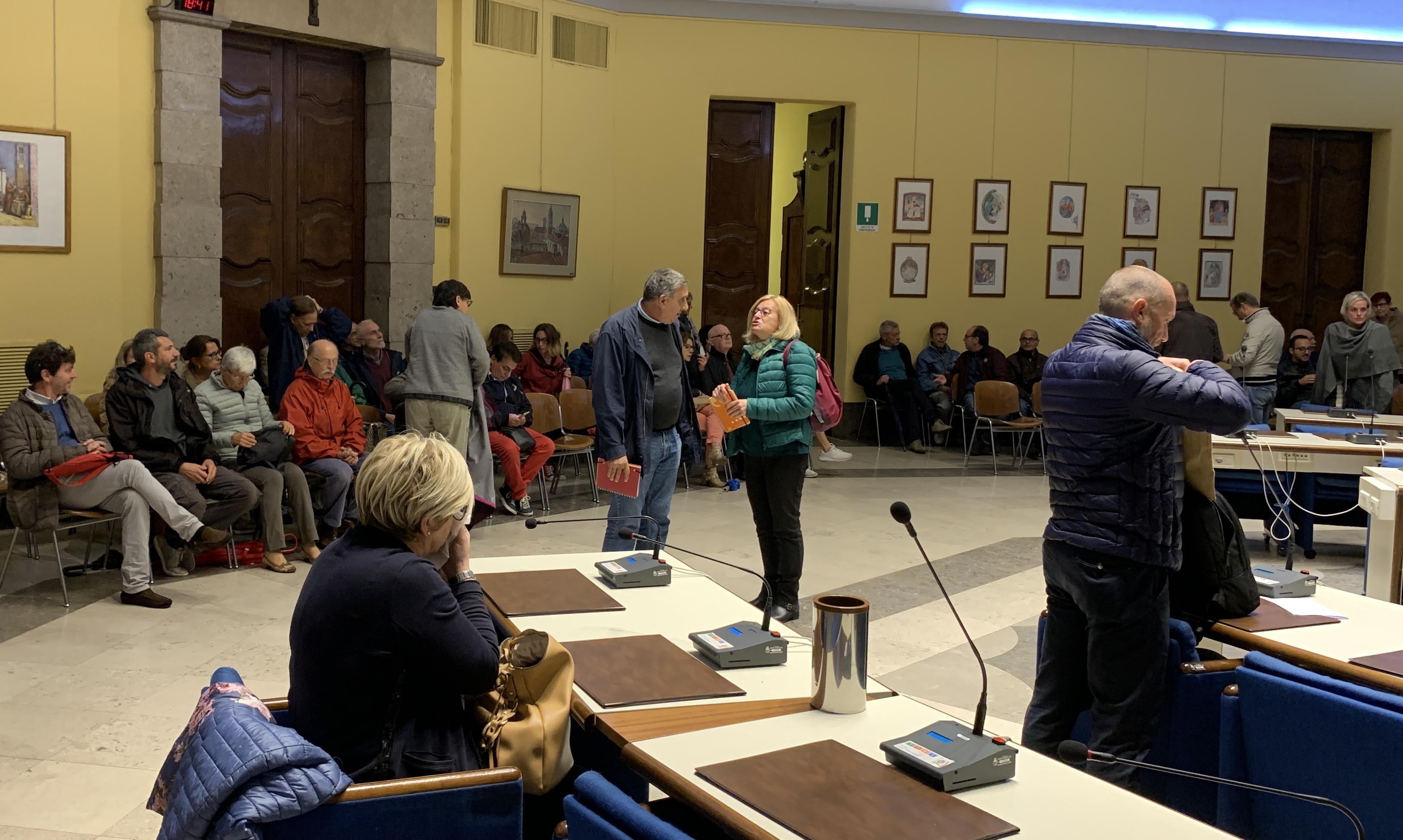 busto ospedale unico porfido commissione