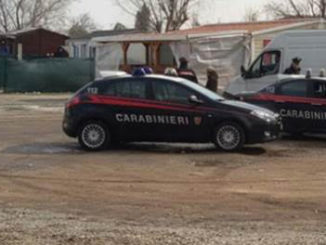 busto carabinieri rissa nomadi