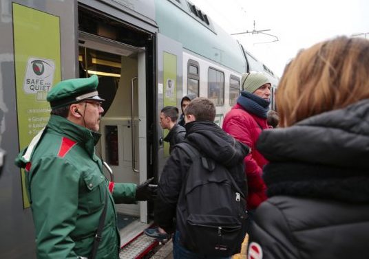 treni ritardo disagi maltempo