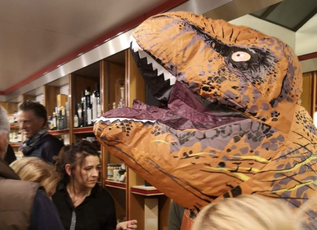 t-rex busto halloween dinosauro