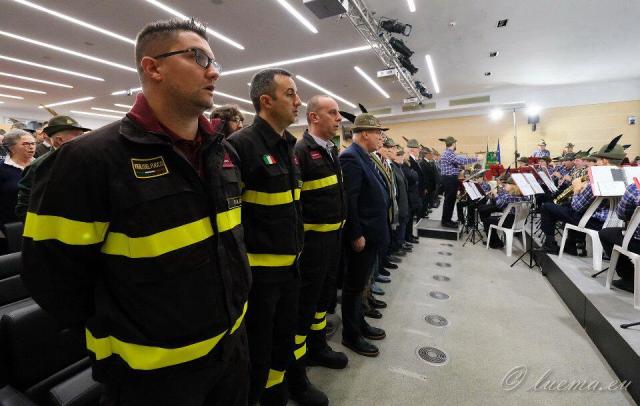 kit salvavita vigili fuoco Gallarate