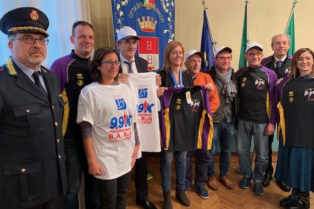 busto maratonina stop auto