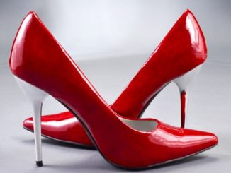 oggiona lotta mostra donna