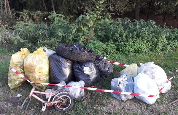 uboldo strade pulite rifiuti