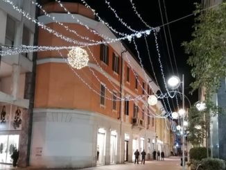luminarie busto natale allacci