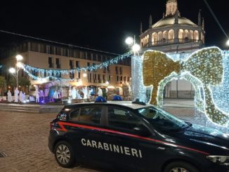 carabinieri busto natale