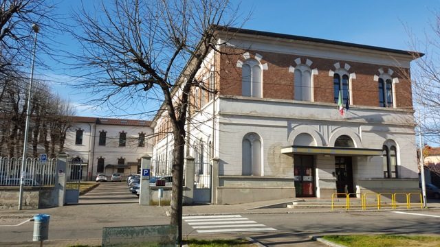 fagnano scuole fermi