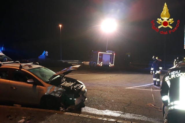 angera incidente morta 64enne