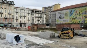 varese caserma piazza repubblica apollonio
