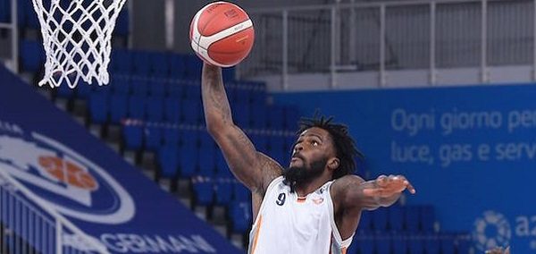 Varese Basket Infortunio Beane