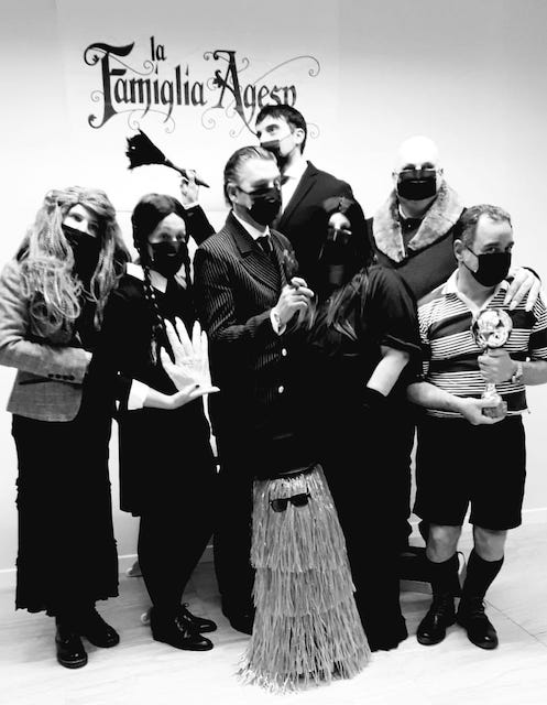 busto famiglia addams agesp