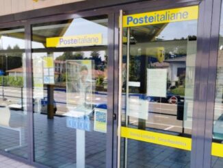 somma lombardo poste italiane