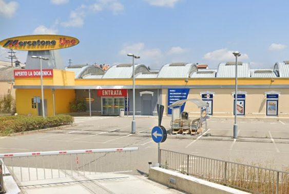 legnano rescaldina cerromaggiore mercatoneuno