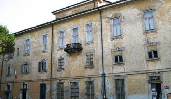 saronno palazzo visconti