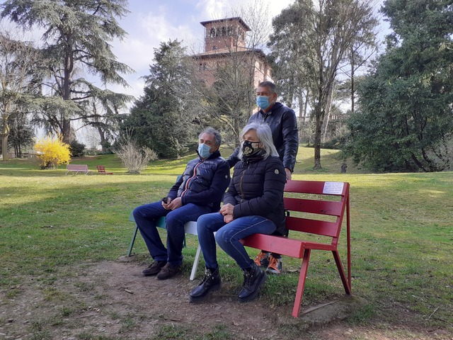 samarate panchina tricolore vittime covid