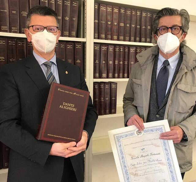 gallarate donazione biblioteca majno