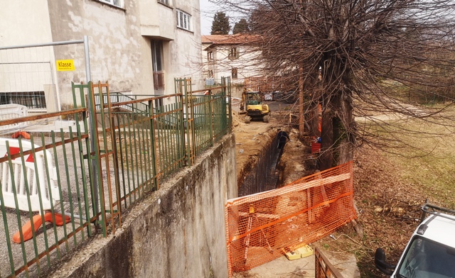 albizzate parcheggi piazza