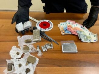 castellanza spaccio hashish arrestato