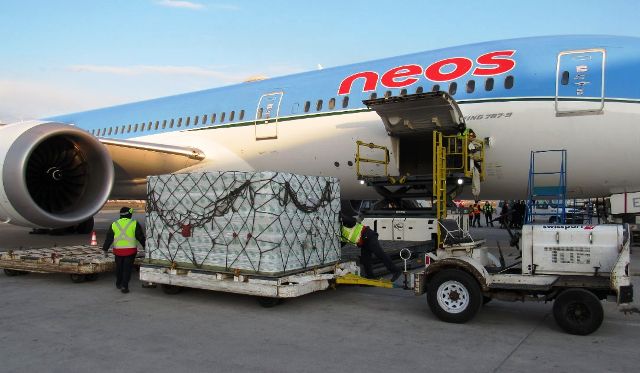malpensa neos toronto canada